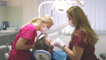 Silver Dent kezeles 1 Silver Dent kezeles 1